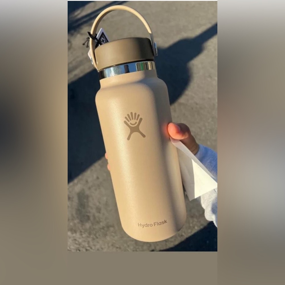 Hydro flask “taproot” Whole Foods limited edition